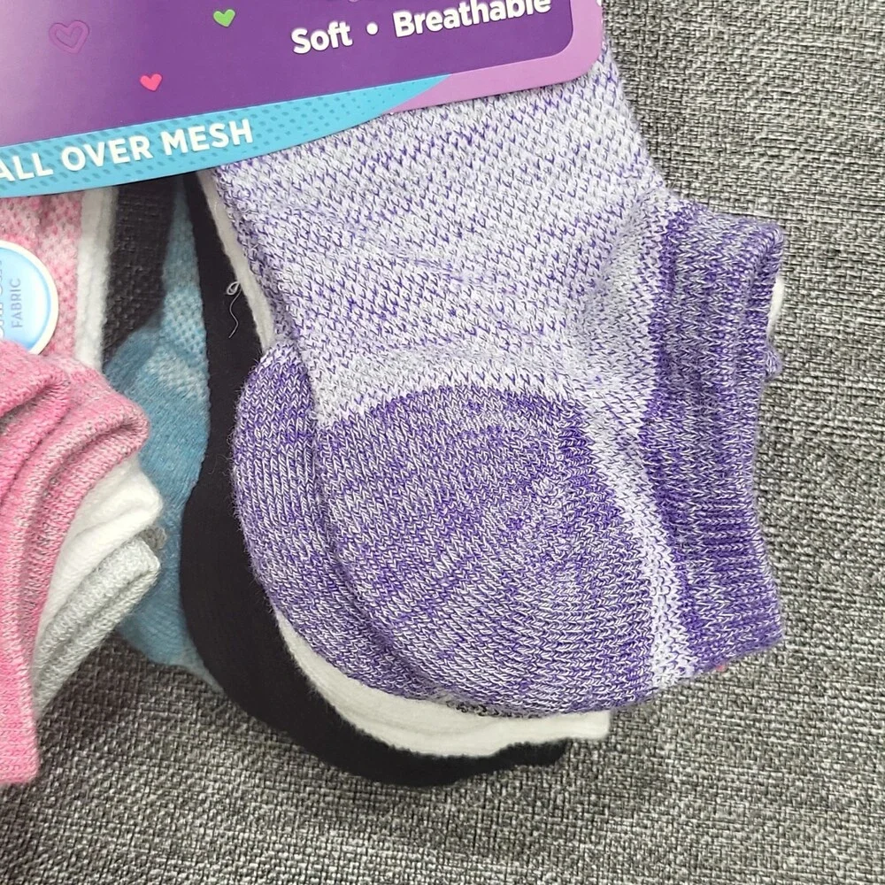 Hanes Girls' 12-Pairs Cool Comfort Mesh Super No Show Socks Size Medium 10.5-4
